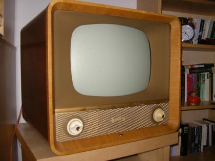  50iger Jahre Nostalgie-Fernsehgerät Rafena Derby Bj.59 