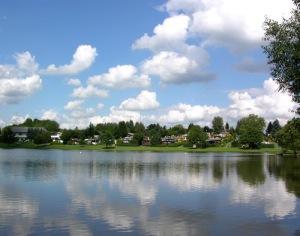 Frei Parzelle auf Campingplatz mit Bade- u. Angelsee