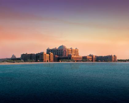 Luxusurlaub im Emirates Palace Abu Dhabi