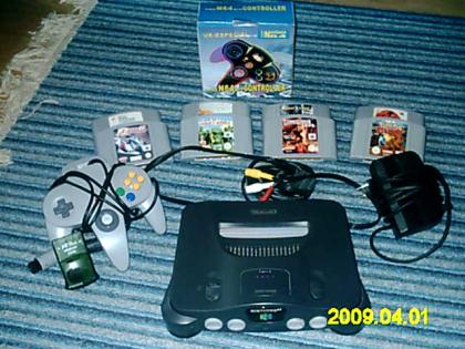 Nintendo 64 mit 8 Spielen