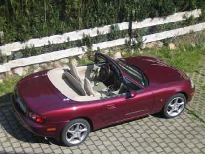 Mazda MX5 Sondermodell   Memories  mit Hardtop