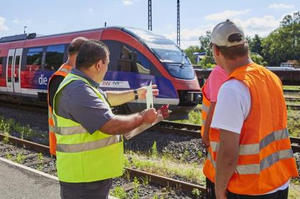 Mitarbeiter (m/ w/ d) zur Sicherung v. Gleisbaustellen in Berlin (Gosen-Neu Zitt