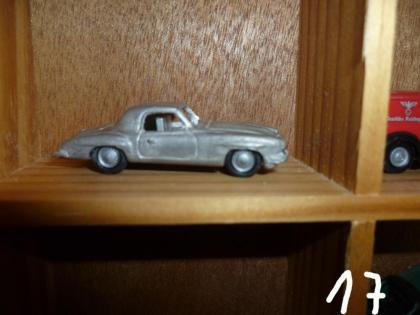 Modelautos 22 Stück mit Setzkasten Nr. 69
