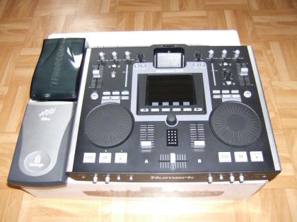 NUMARK IDJ2 IPod Station + 2x 120GB Externe Festplatten