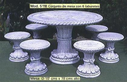 Tisch mit 7 Hocker aus Stein   Art.Nr. 5118