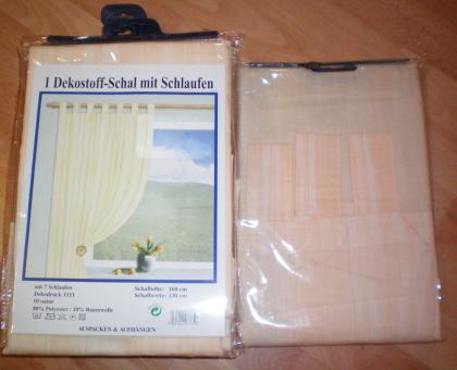Naturfarbene Dekoschals