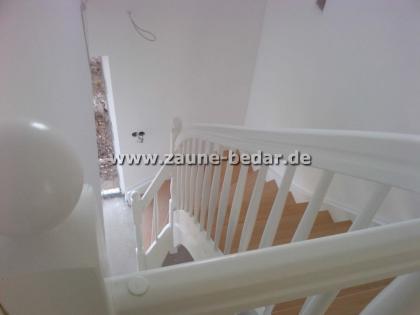 HOLZTREPPE AUS POLEN, HOLZTREPPEN VOM HERSTELLER, BESTE QUALITÄT DES HOLZES