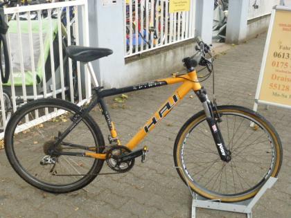 ( 234) 27 Gang 26 Zoll Gabel gefedert HAI BIKE Rahmen ALU RH 46