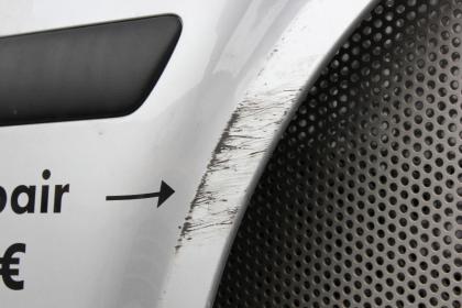 Fahrzeuglackierung & Aufbereitung     zum garantiertentiefpreis  %%%