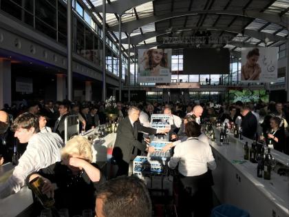 Servicekraft (m/ w/ d) Früh, spät, alles geht, Dein Minijob in München