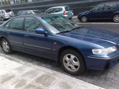 Honda Accord BJ 1997 in Teilen komplett abzugeben