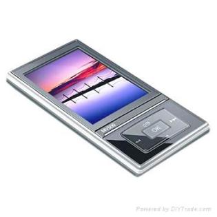 Design 8GB MP3/MP4 Player Samsung Flash 1,8TFT FM