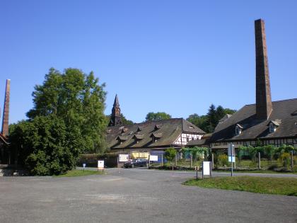 Lager-, Produktions-, Verkaufs- und Büroräume zu vermieten