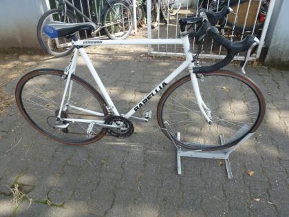 (242) 27 Gang 27 Zoll RH 60