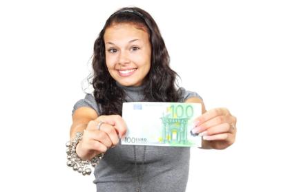 Bis zu 1.500 Euro Taschengeld mit einem Immobilien-Tipp verdienen