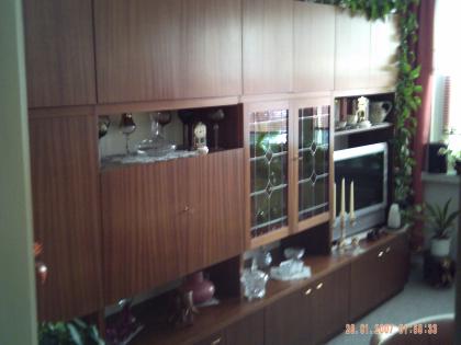 Verschenke Anbauwand