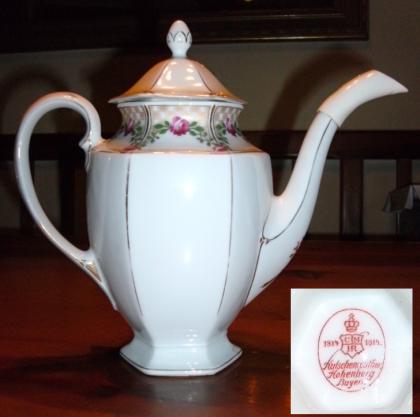 Hutschenreuther Kaffeekanne Jubiläumsmarke von 1914