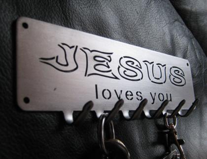Jesus loves you / liebt dich & mich Schlüsselbrett     /  Jesus Christus / Haken