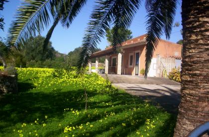 MALLORCA-SÜDOST-FINCA-APP ZU VERMIETEN AB 25,00