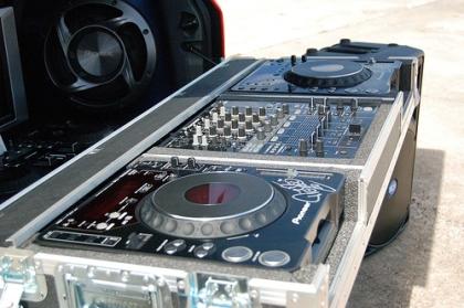 2x PIONEER CDJ-1000MK3 & 1x DJM-800 MIXER DJ PACKAGE