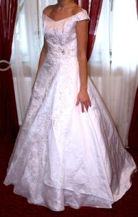 Traumhaftes Brautkleid Hochzeitskleid weiß NEU Gr:36/38, 150,00 EURO, Versand Ko