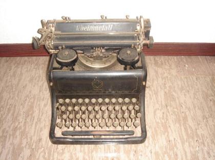 Schreibmaschine Rheinmetall