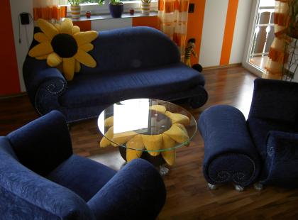 Bretz Gaudi 5 Teilige Couchgarnitur   Sonnenblumen Kissen