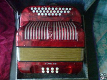 Hohner Club II B, Diatonische Knopfharmonika mit Koffer