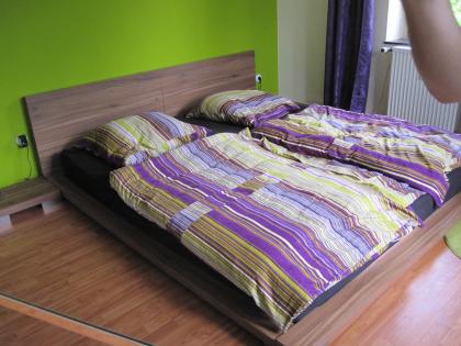 Wasserbett 200x220 - fast NEU - modernes Design