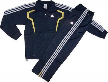 Reebok, Kappa, Adidas, Nike, Puma, Fila - Stocklot Sportbekleidung und Schuhe Re