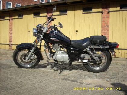 Leichtkraftrad Suzuki GZ 125 U