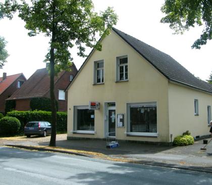 Geschäftshaus und Lagerfläche in Rheda-Wiedenbrück  z.Zt. Angelgeräteshop