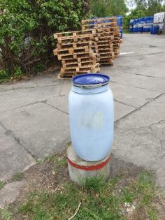 Ungenutzte 70 l Spannringfässer aus Cottbus