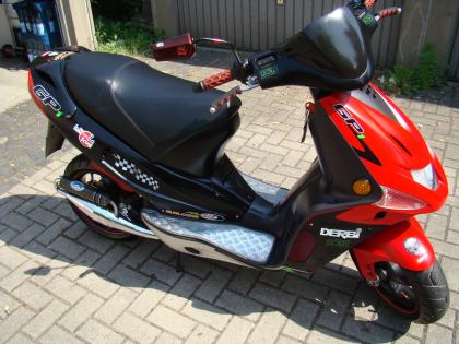 Derbi GP1 50ccm Roller Piaggio Motor...2 Takter...
