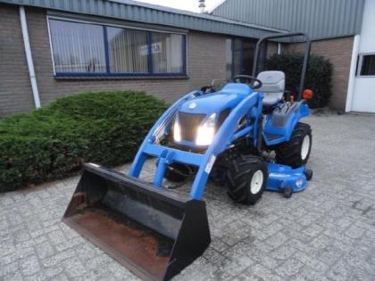 New Holland TZ25DA