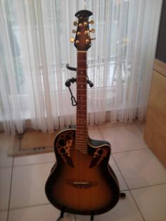 Ovation Celebrity Deluxe CSAT 47 Akustik Gitarre wie NEU