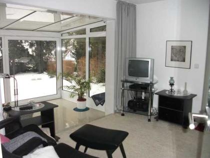 Möblierte 60qm-Wohnung in Essen-Steele mit Wintergarten, Loggia und Terrasse zu 