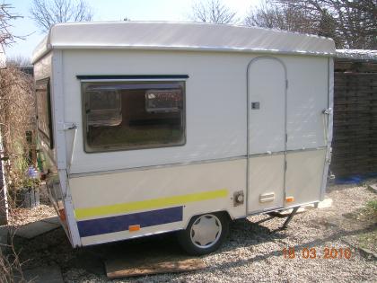 ESTEREL ZUM AUSSCHLACHTEN GESUCHT WOHNWAGEN FALTCARAVAN KLAPPCARAVAN ZELTANHÄNGE