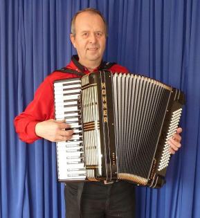 Akkordeonspieler Kalle in Viersen, Rheinbach, Euskirchen, Wegberg, 