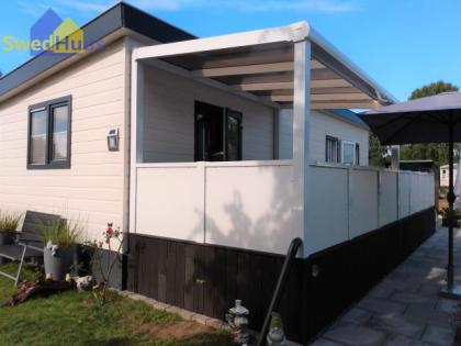 SwedHuus Mobilheimterrasse - Tür auf raus auf die Terrasse - Holzterrasse für Mo