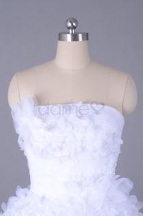 Tüll Prinzessin umgedrehtes Dreieck trägerloses Brautkleid