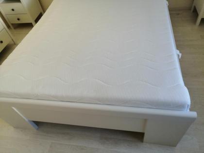 1 Jahres Bett Komfortbett Evelyn 140 x 200 cm mit Lattenrost Alpinweiß