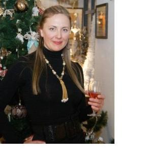 Nette Krankenschwester sucht das große Glück