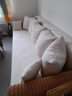 Schlafcouch in weiss