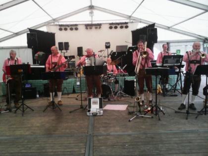 Original Huntetaler, Volkstümliche Band in Bayrischer Tracht