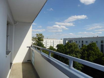 Großzügiges Familienapartment in Berlin Hellersdorf