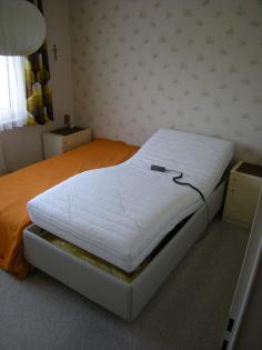 Seniorenbett
