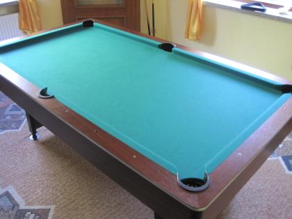 Billiardtisch 2 x 1 m