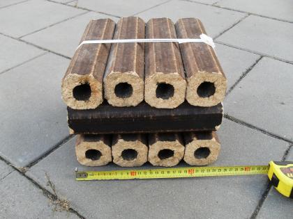 Holzbrikiett Pini-Kay