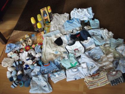 Verkaufe ein Riesen Kleiderpaket von Gr. 50/56 - 62/68